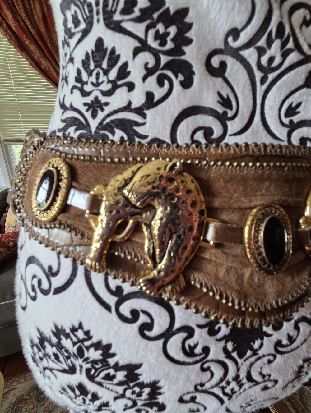 Y2k Streets AHEAD LEATHER Belt With Metal Leopards - Picture 5 of 16